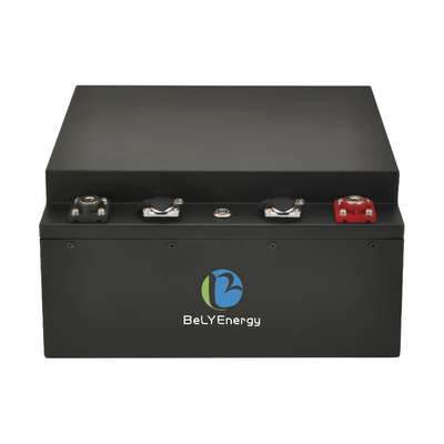 12V 314AH RV बैटरी कॉम्पैक्ट और हल्के डिज़ाइन के साथ, जो स्थान बचाने और आसान स्थापना के लिए है