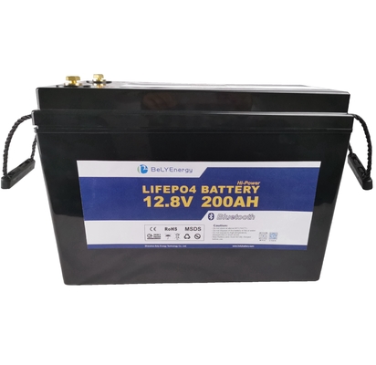 रीयल टाइम ब्लूटूथ के साथ BMS नियंत्रित सुरक्षा 12V 200AH LiFePO4 बैटरी